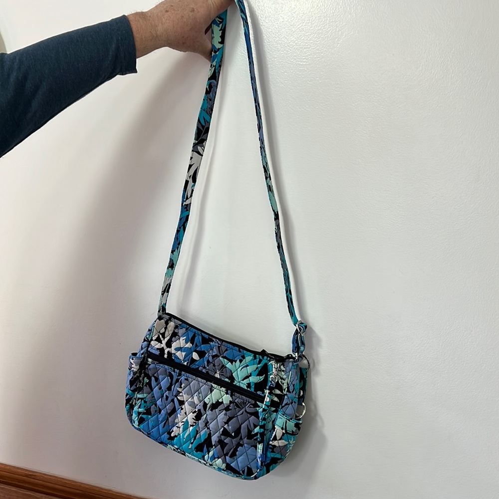 Vera Bradley crossbody or shoulder purse
